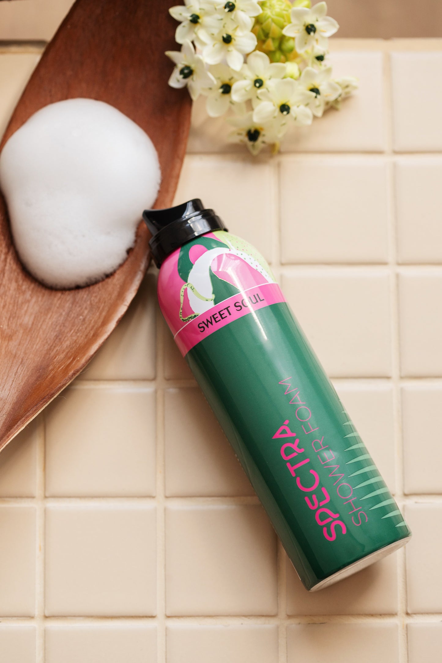Sweet Soul Nemlendirici Duş Köpüğü –(Odunsu & Hisperdik Koku) - 200 ML