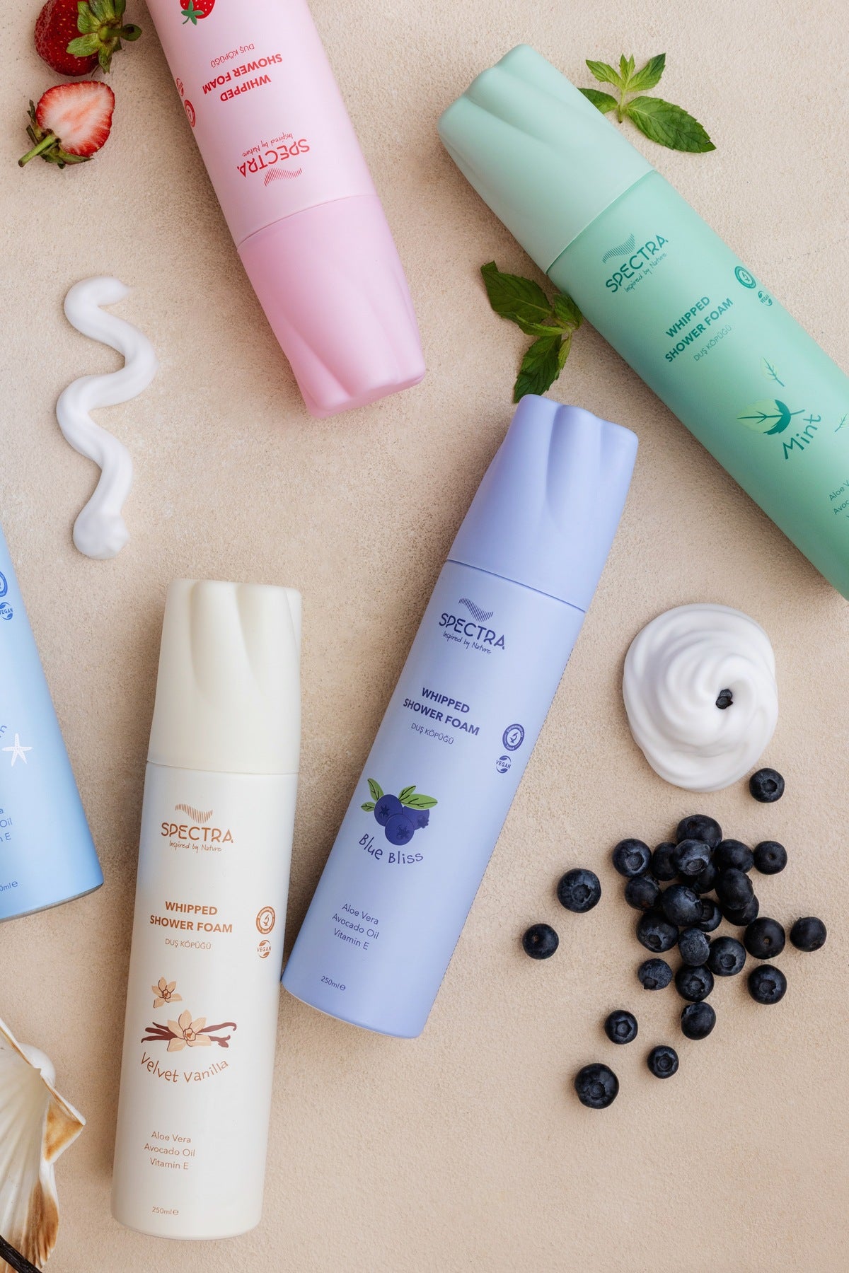 Blue Bliss Yaban Mersini Kokulu Whipped Duş Köpüğü (SLES & SLS , PARABEN FREE) - 250 ML