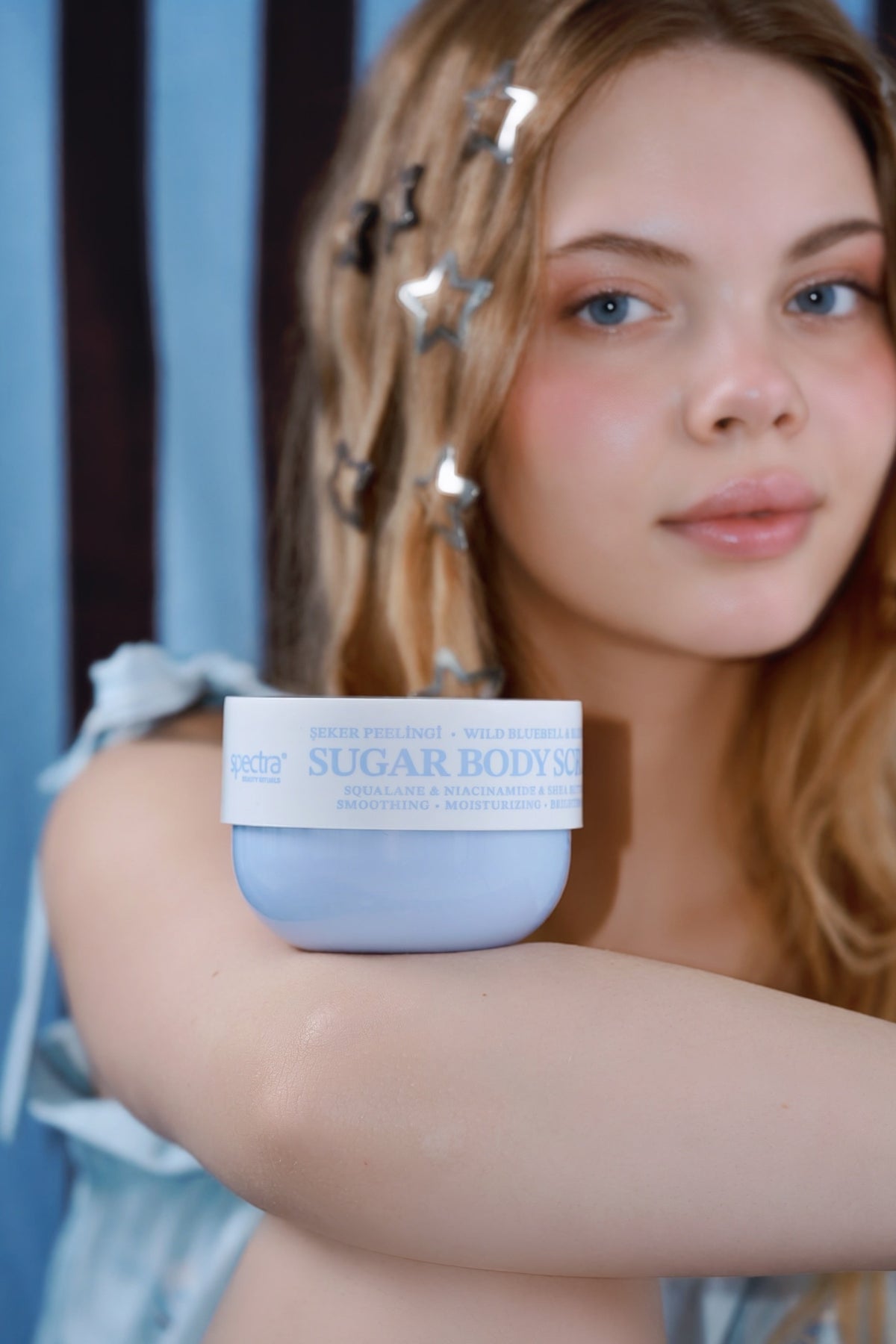 Blueberry & Wild Bluebell Vegan Şeker Peelingi, Pürüzsüzleştirici Vücut Scrub 330 gr - 5