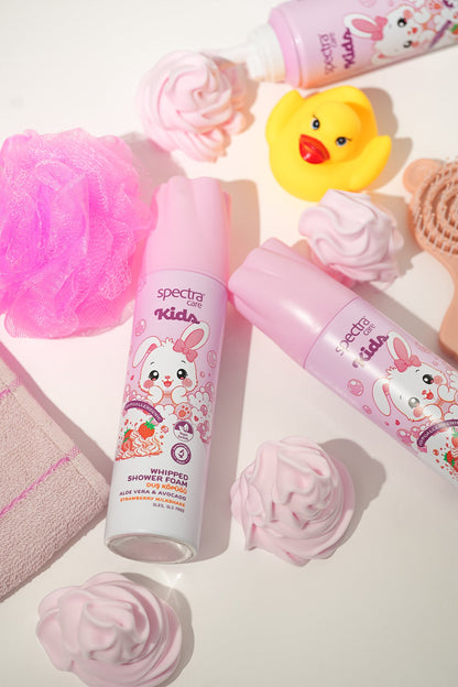 Kids Strawberry Milkshake Vegan Whipped Çocuklara Özel Duş Köpüğü, Nemlendirici 250 ml - 4