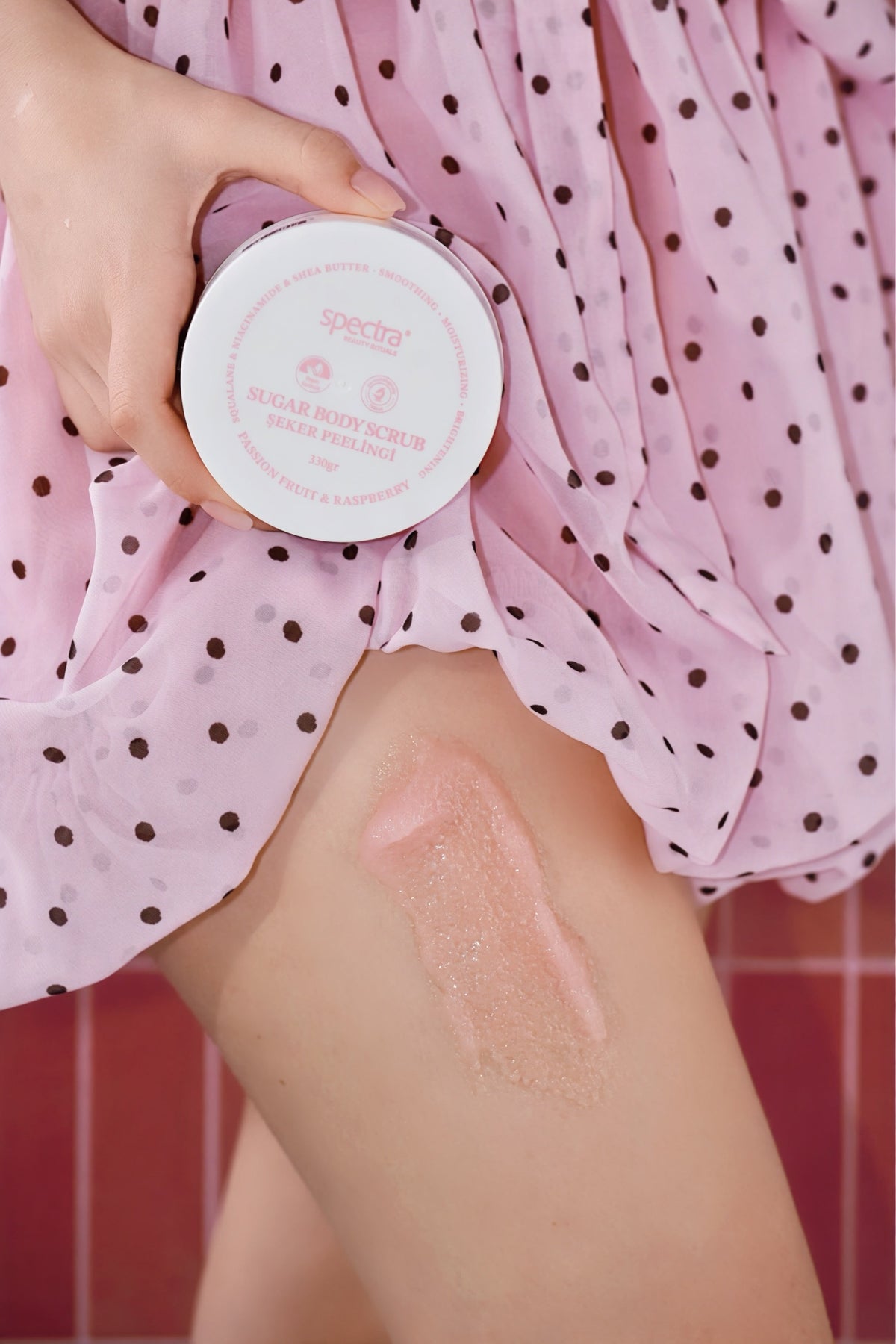 Raspberry & Passion Fruit 3'lü Vegan Set, Duş Jeli + Şeker Peelingi + Vücut Losyonu - 8